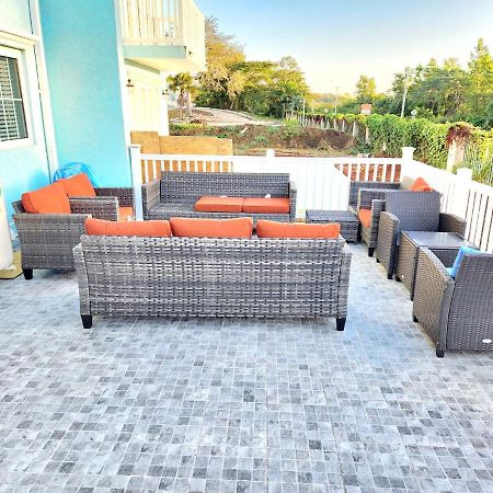 Brand New Luxurious Townhouse In Negril 빌라 외부 사진